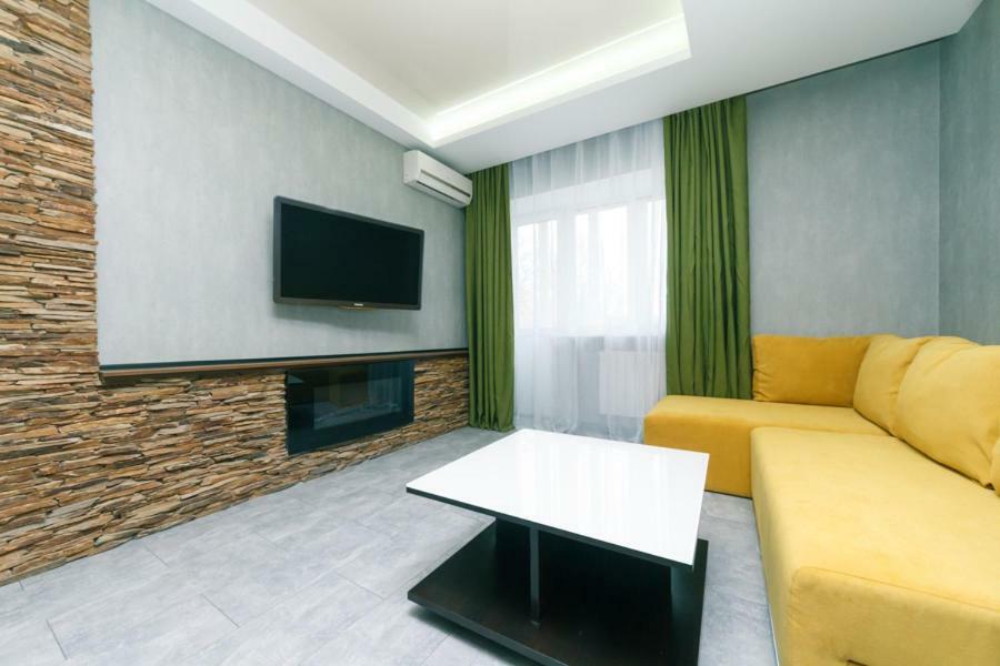 Hotrent City Kijev Kültér fotó